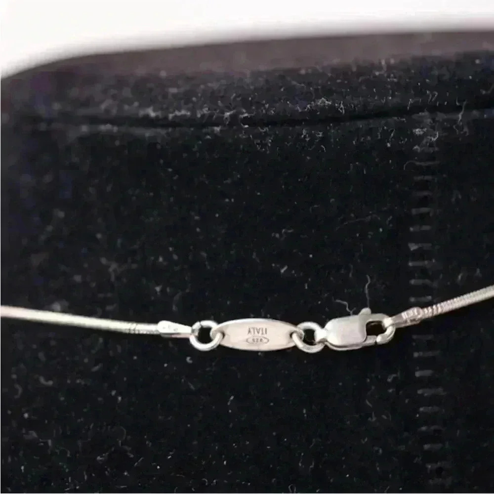 Paolo Romeo Pendant on 12.43 G Sterling Silver Omega Chain GORGEOUS - Picture 6 of 16